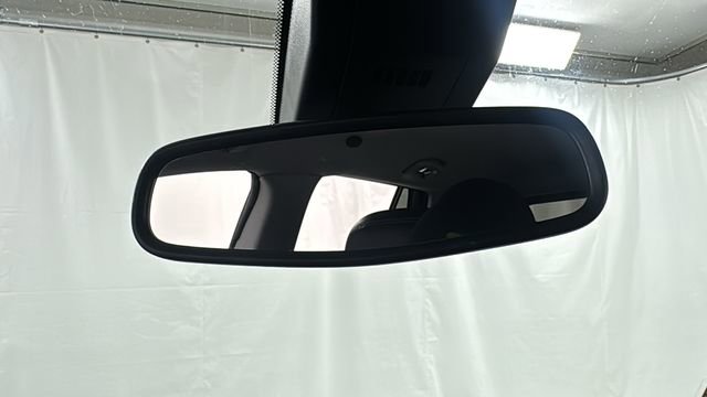 Used 2024 GMC Terrain SLT image 33