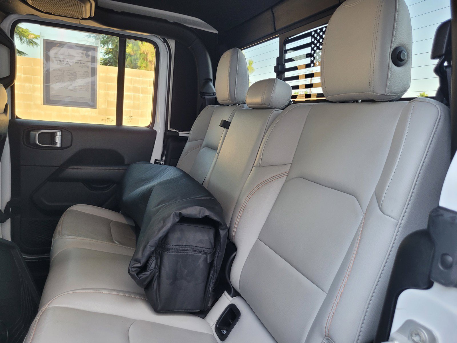 Used 2020 Jeep Gladiator Mojave AWD/4WD image 13