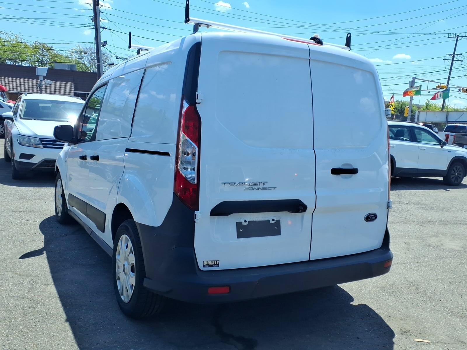 Used 2021 Ford Transit Connect XL FWD image 5