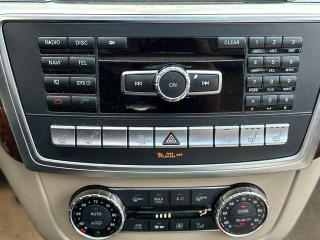 Used 2014 Mercedes-Benz GL 550 4MATIC image 27