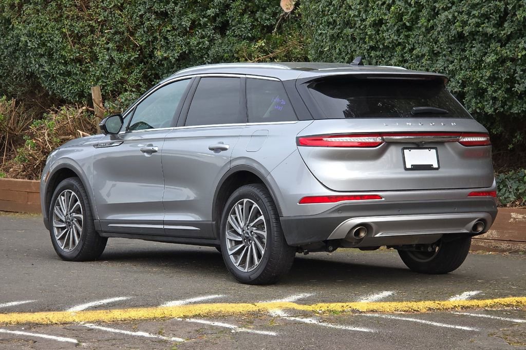 Used 2024 Lincoln Corsair Reserve w/ Equipment Group 201A image 5