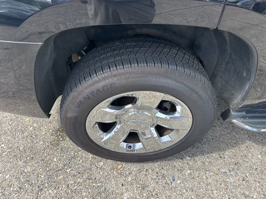 Used 2016 Chevrolet Tahoe LTZ image 16