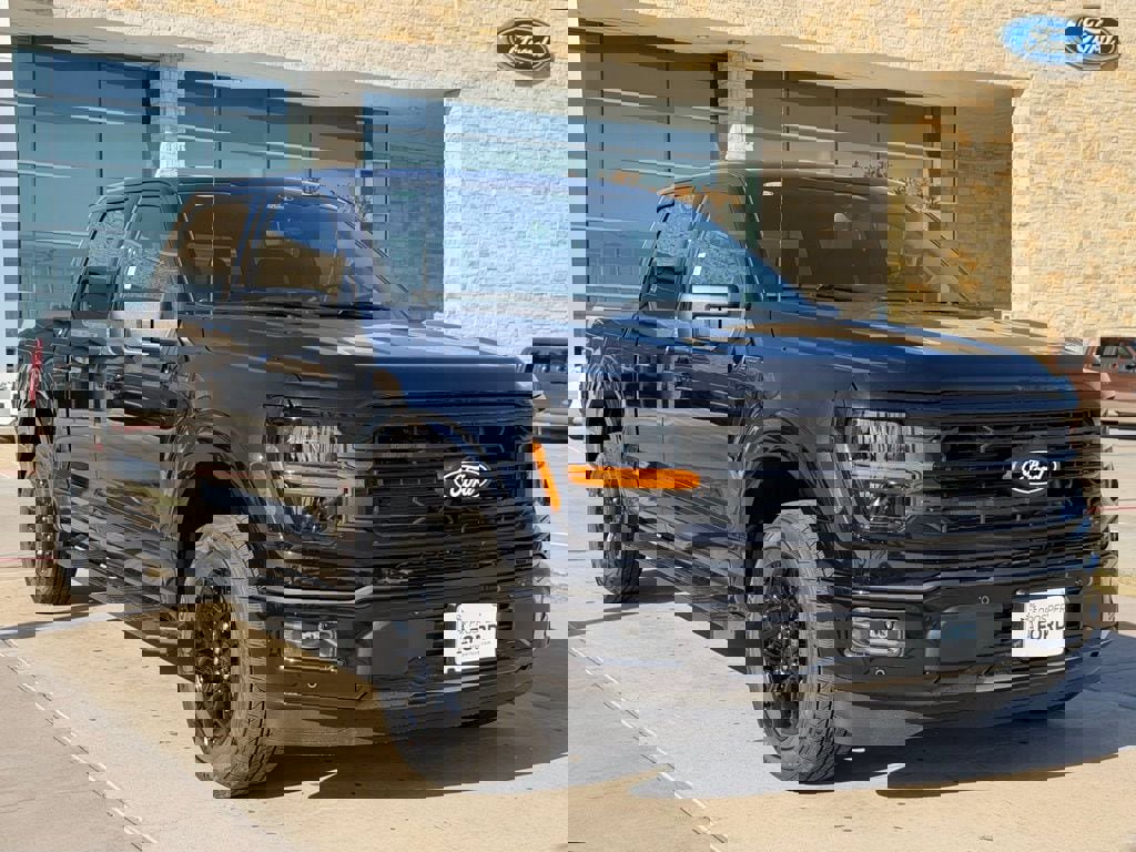 New 2026 Ford F150 XLT w/ Equipment Group 302A MID image 52