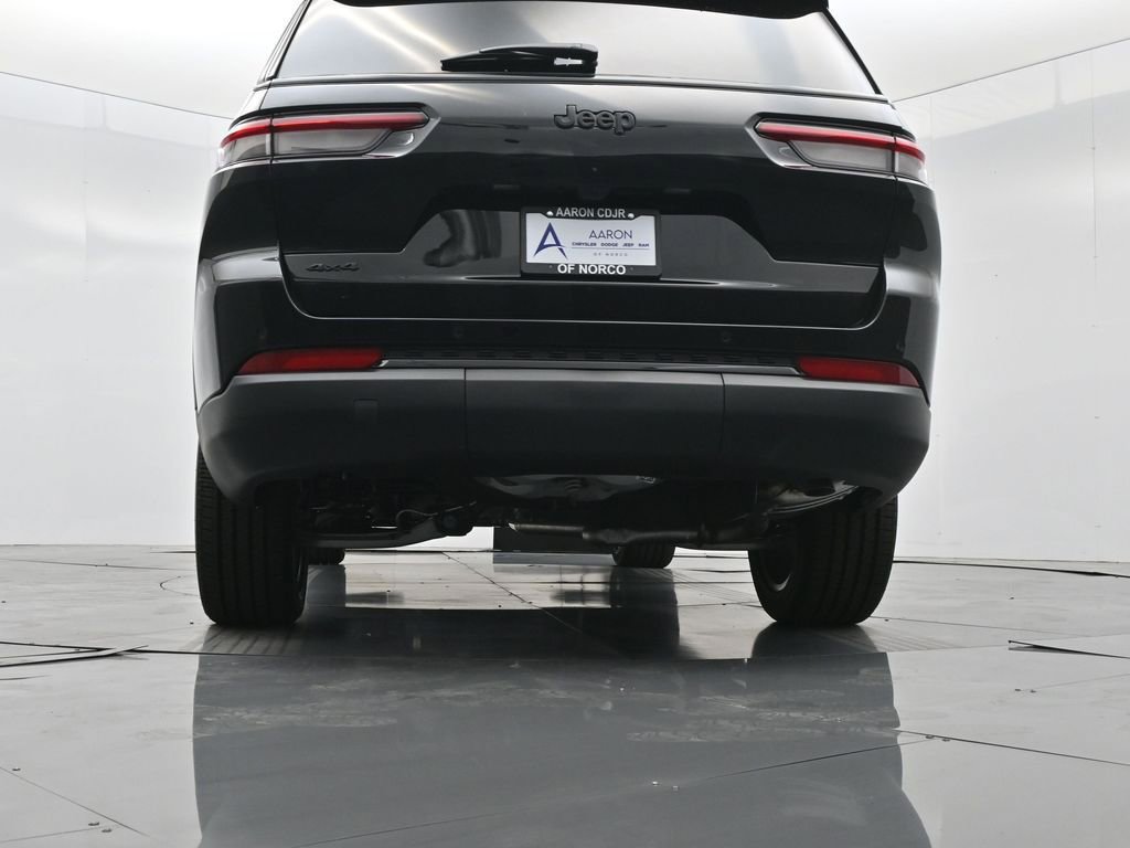 New 2025 Jeep Grand Cherokee L Altitude image 51
