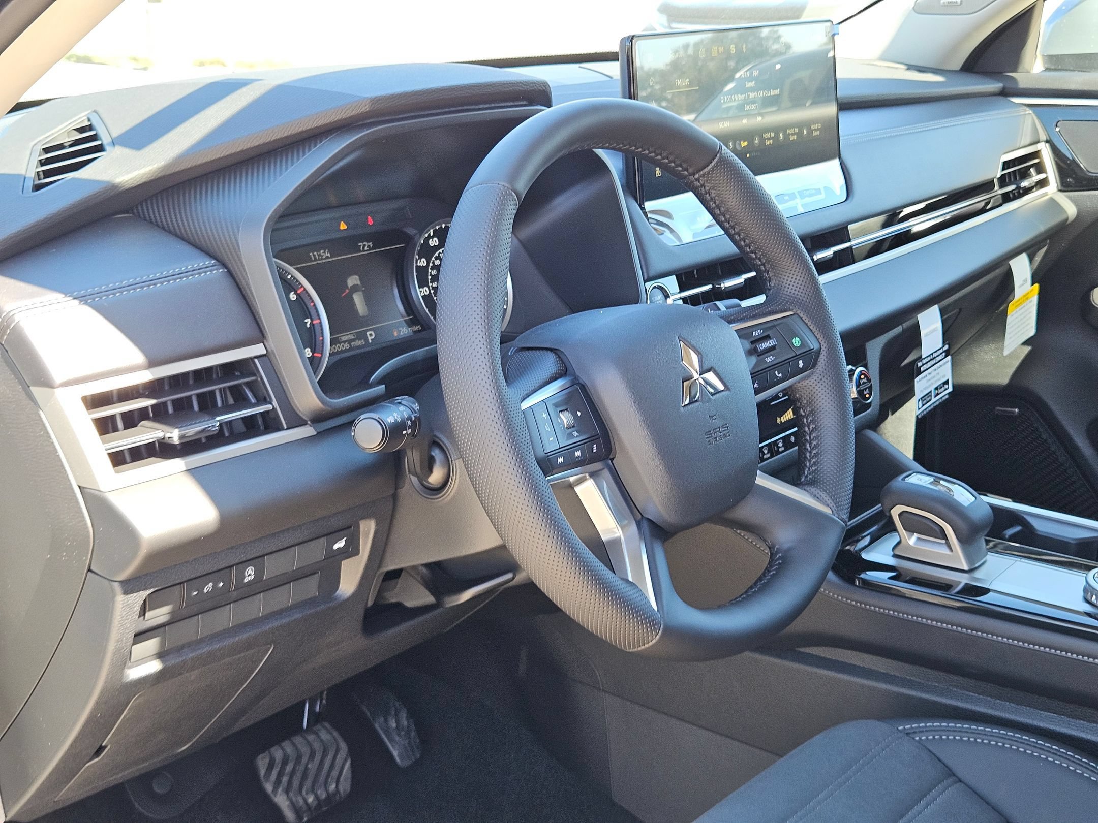 New 2026 Mitsubishi Outlander SE AWD/4WD image 10