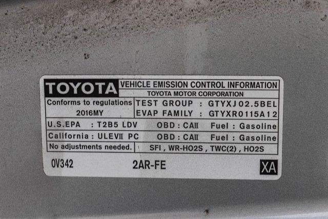 Used 2016 Toyota Camry SE FWD image 28