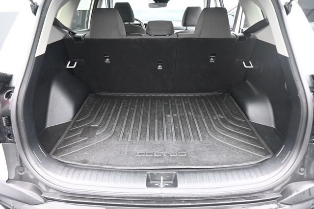 Used 2024 Kia Seltos LX AWD/4WD image 24