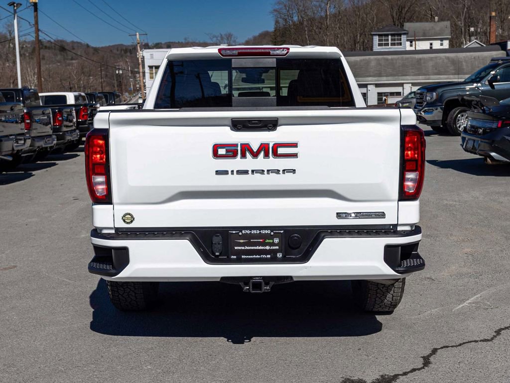Used 2025 GMC Sierra 1500 Elevation w/ Preferred Package image 5