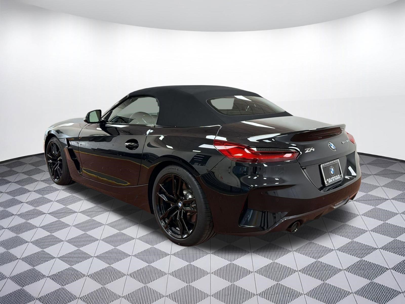New 2026 BMW Z4 sDrive30i w/ Premium Package RWD image 3