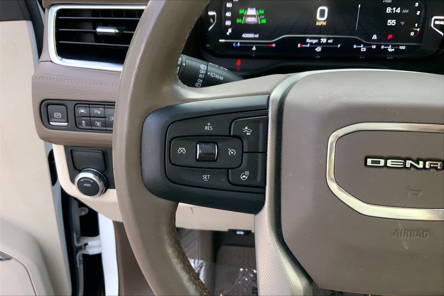 Used 2022 GMC Yukon Denali RWD image 20
