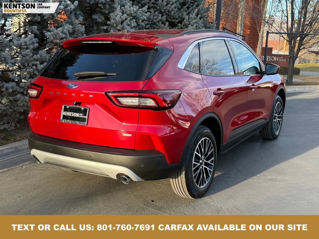 Used 2024 Ford Escape SE image 8