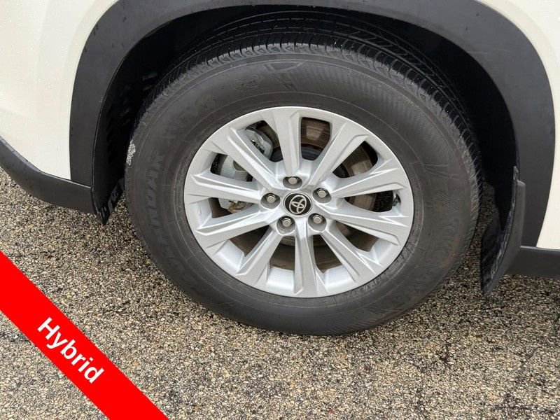Used 2024 Toyota Grand Highlander XLE image 10