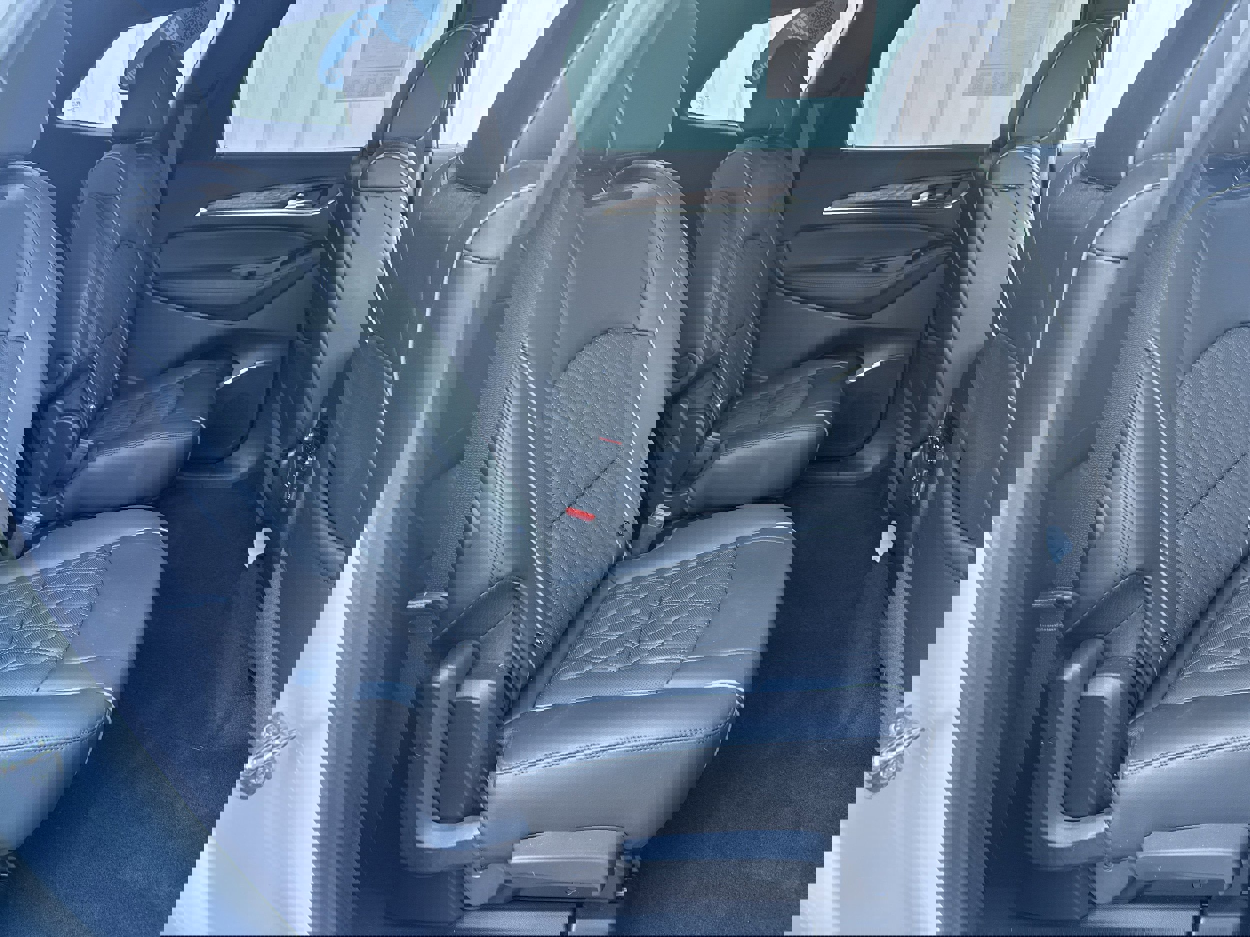 Used 2023 Buick Enclave Avenir w/ Avenir Technology Package image 18