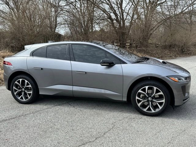 Used 2024 Jaguar I-PACE R-Dynamic HSE image 4