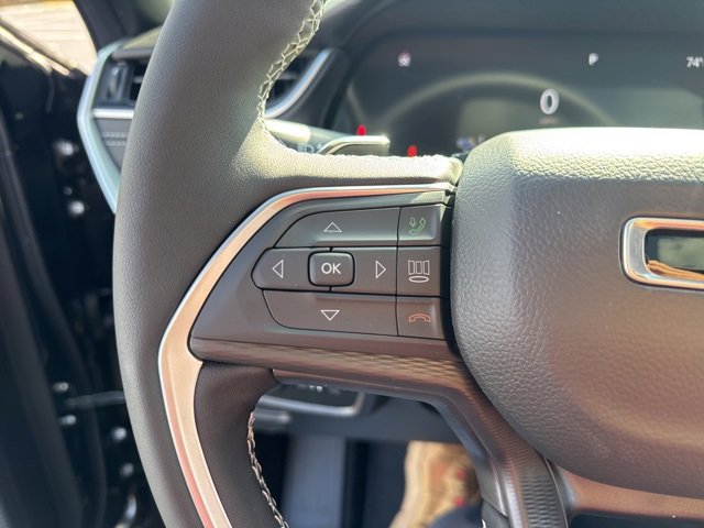 New 2025 Jeep Grand Cherokee Altitude image 20