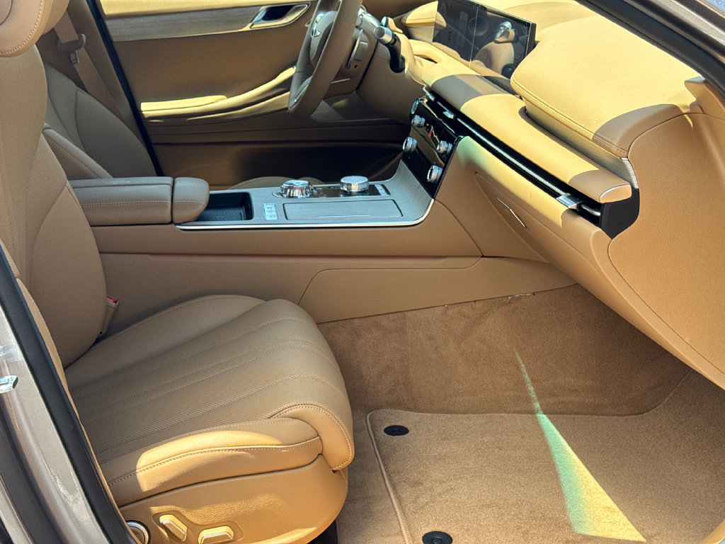 New 2027 Genesis G80 2.5T Advanced AWD/4WD image 13