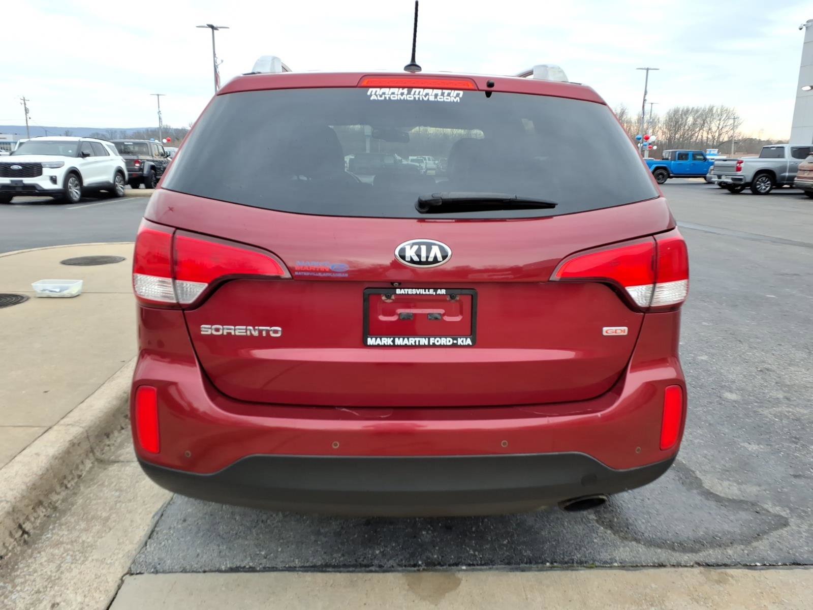 Used 2015 Kia Sorento LX image 4