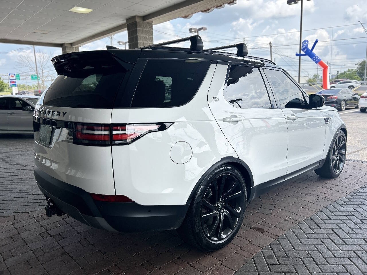 Used 2019 Land Rover Discovery HSE Luxury AWD/4WD image 13