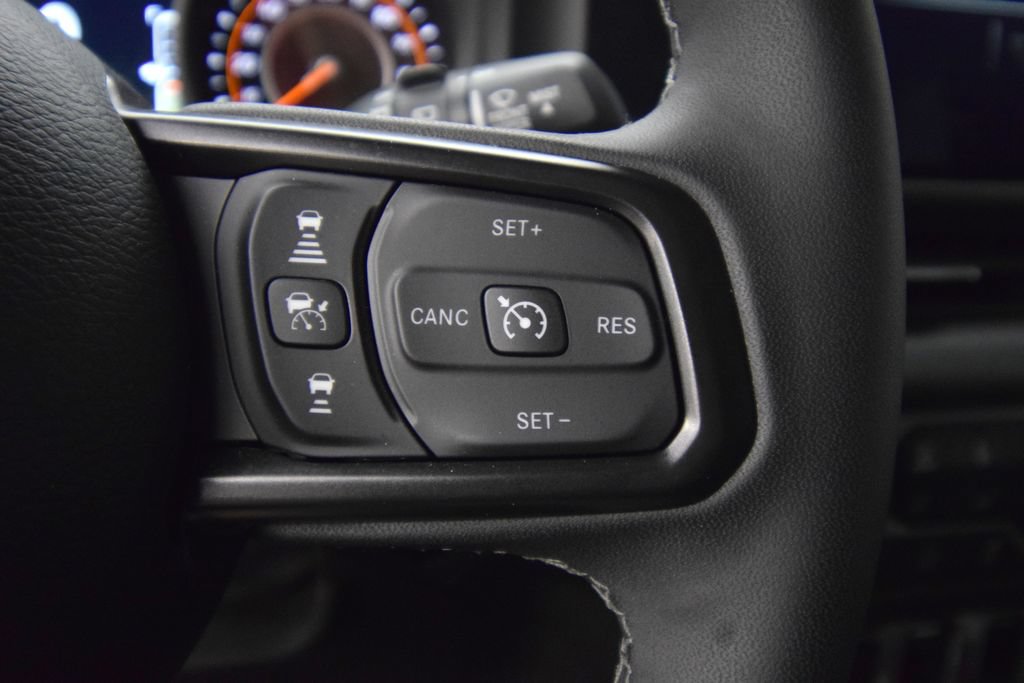 Used 2026 Jeep Wrangler Sport AWD/4WD image 37