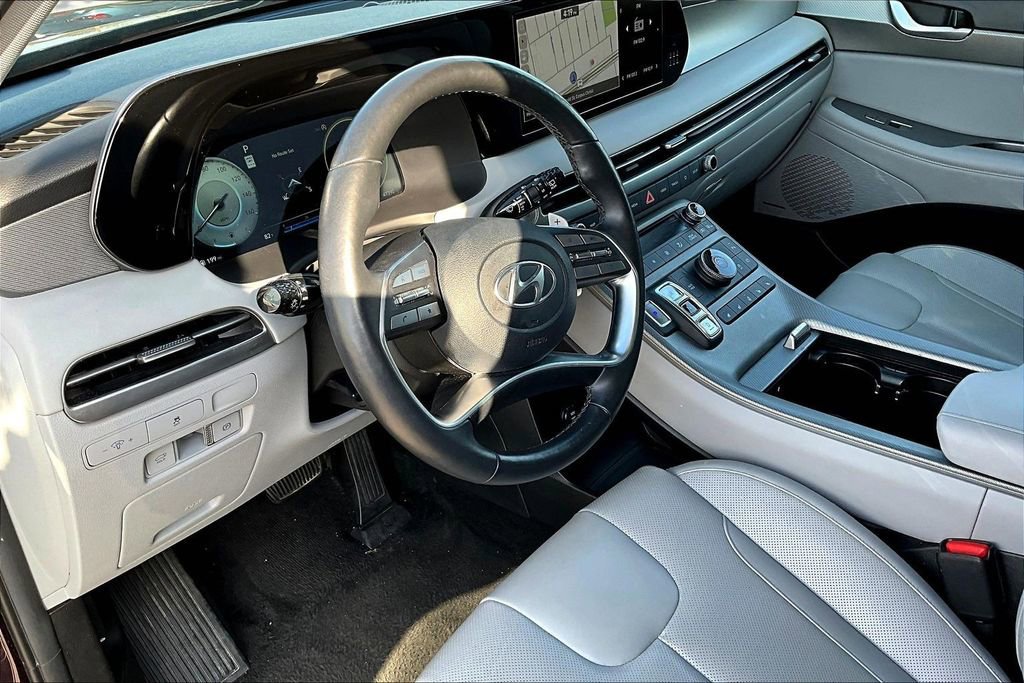 Used 2024 Hyundai Palisade SEL FWD image 18