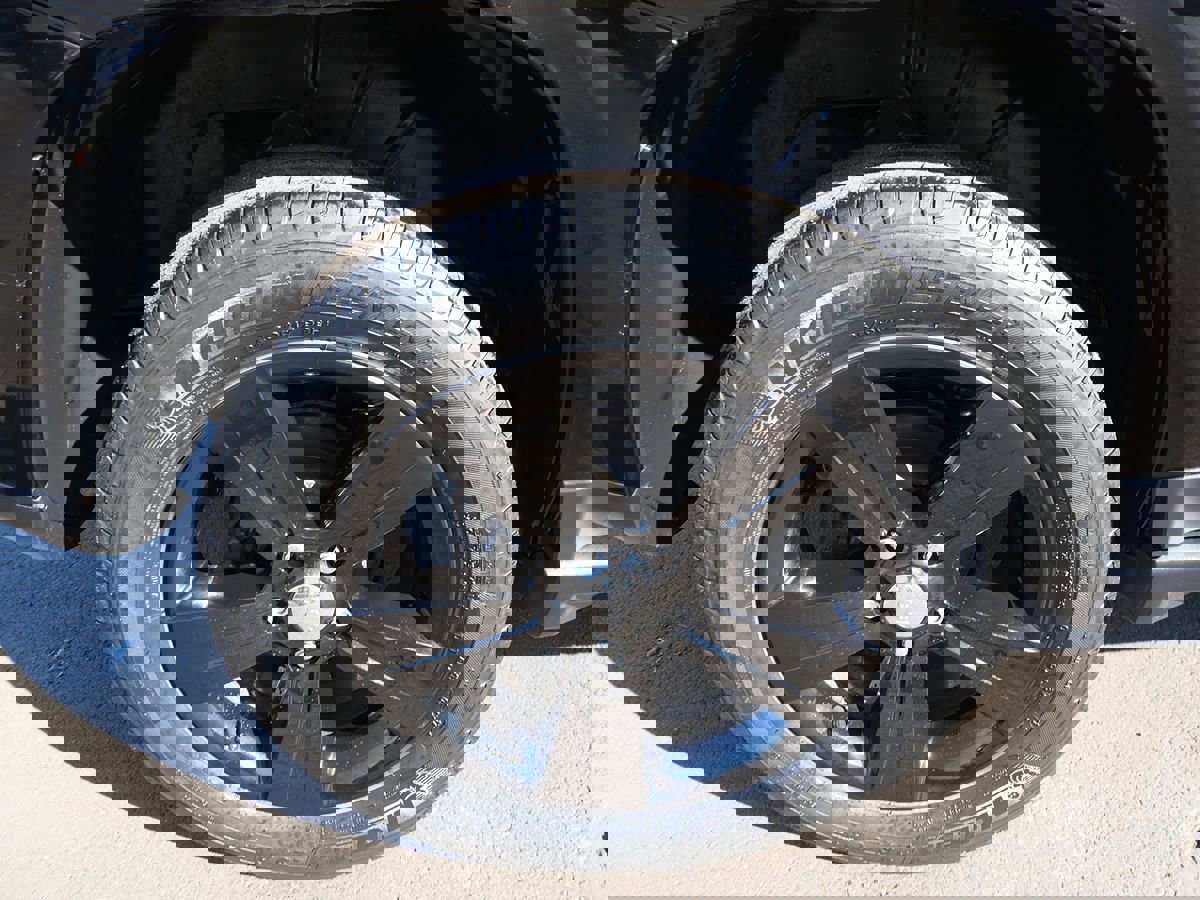 Used 2017 Jeep Compass High Altitude image 33