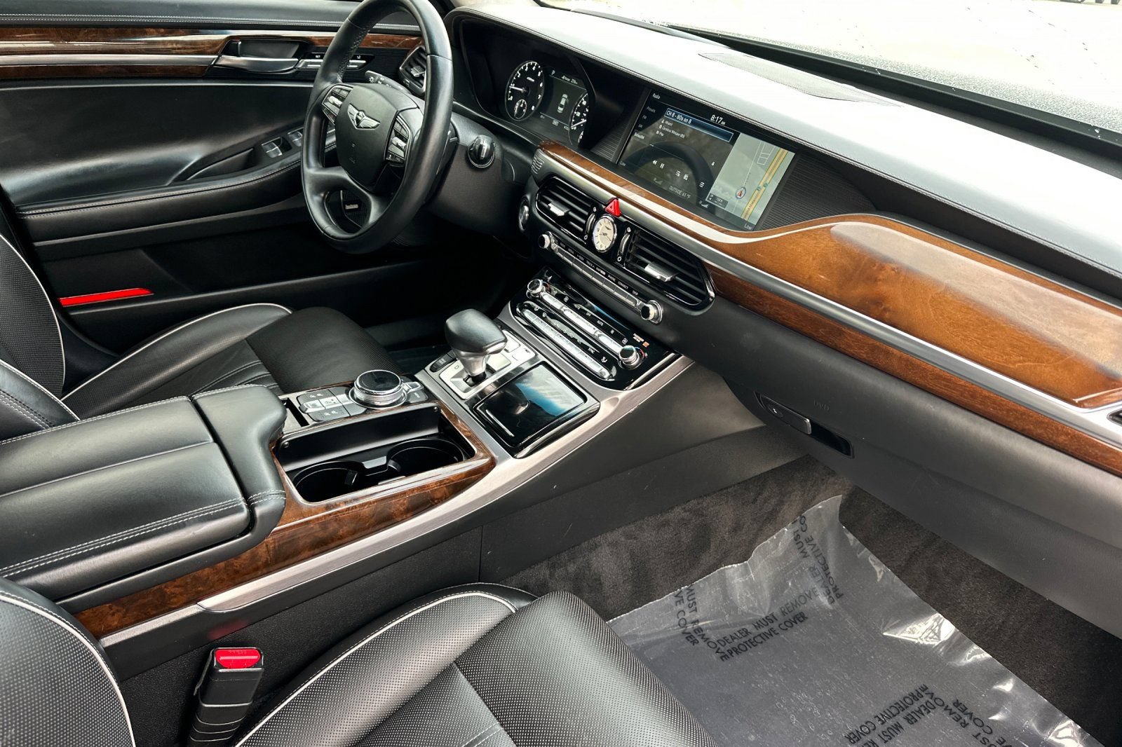 Used 2018 Genesis G90 5.0 Ultimate RWD image 17