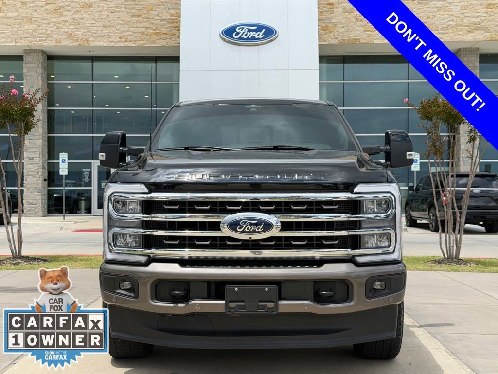 Used 2023 Ford F250 King Ranch w/ FX4 Off-Road Package AWD/4WD image 2