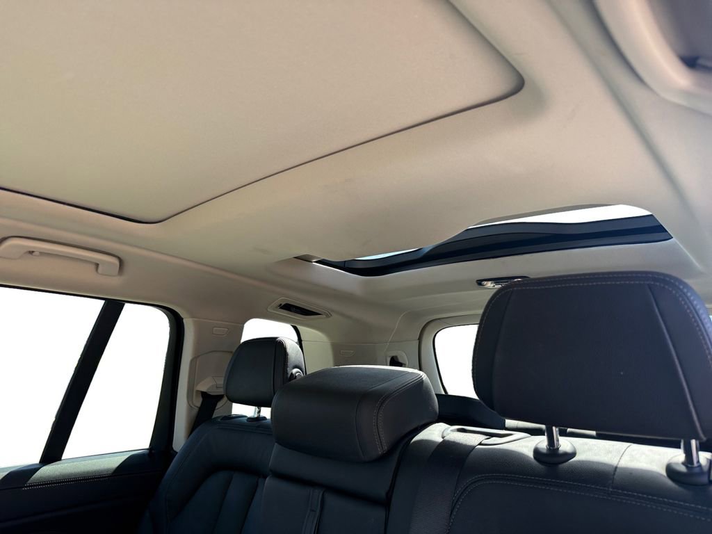 Used 2020 BMW X7 xDrive40i w/ Cold Weather Package AWD/4WD image 24