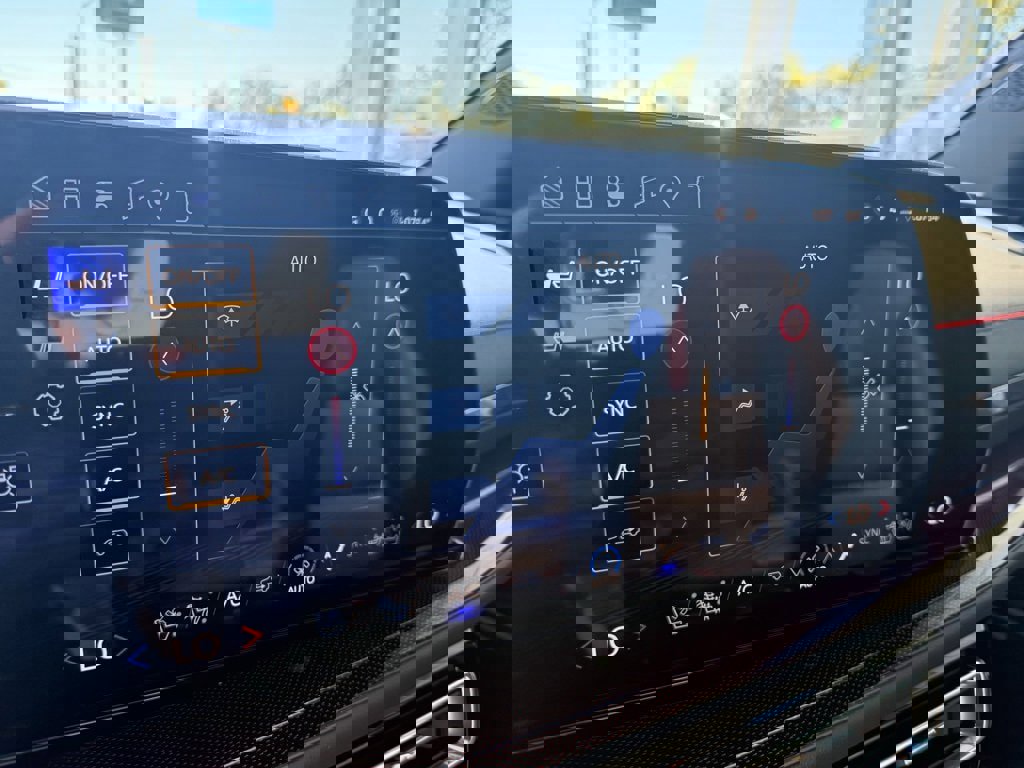 New 2026 Chevrolet Traverse RS w/ LPO, Floor Liner Package image 32