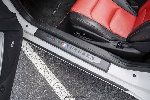 Used 2017 Chevrolet Camaro SS RWD image 87