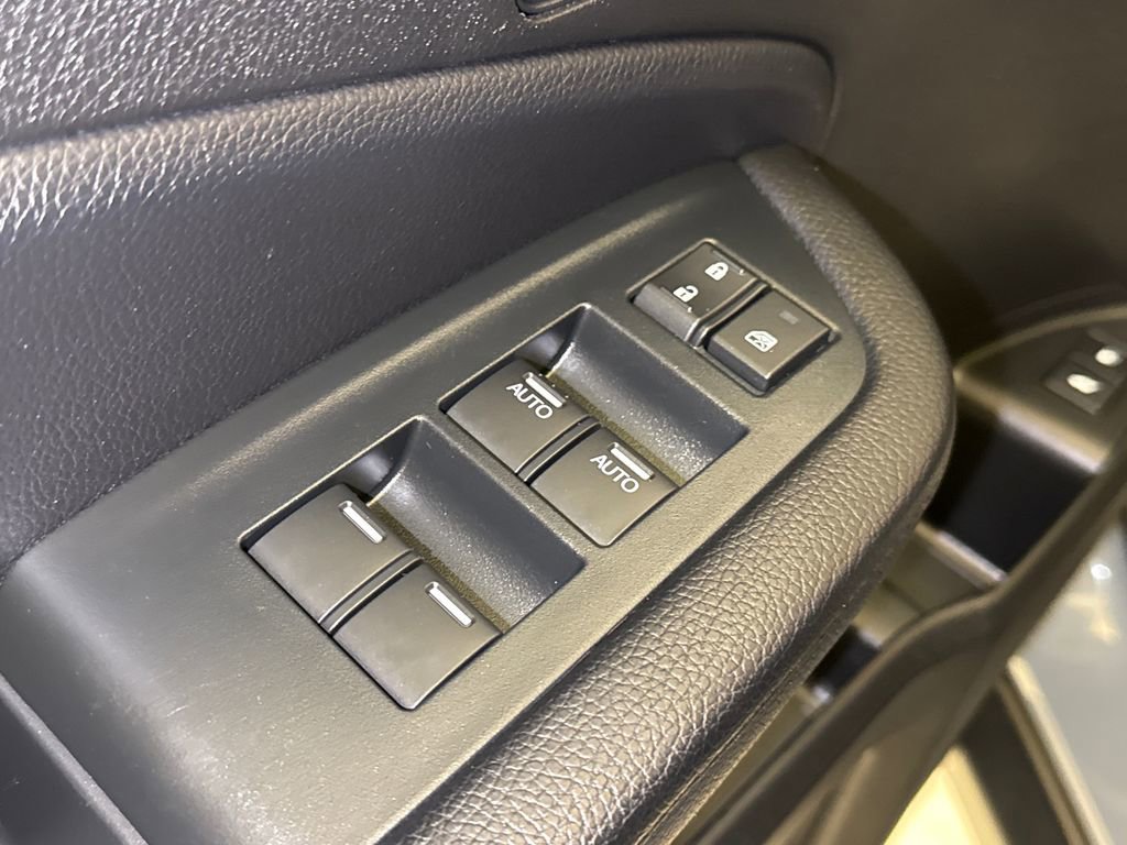 Certified 2022 Honda Pilot Touring image 21