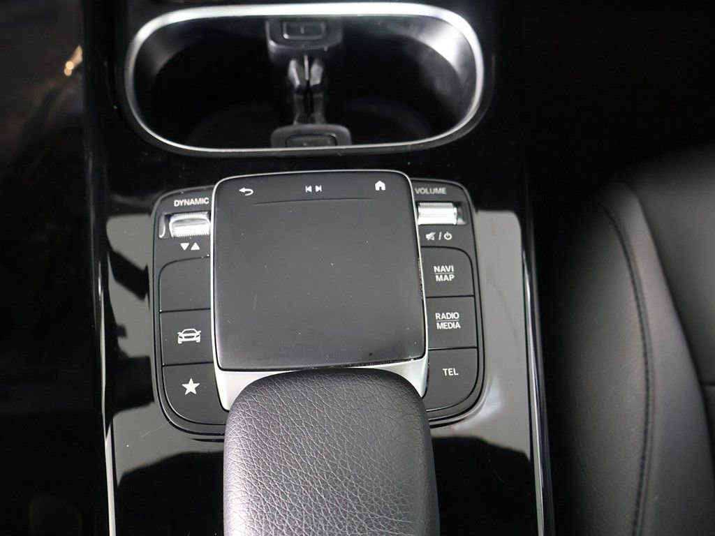 Used 2022 Mercedes-Benz CLA 250 4MATIC w/ Premium Package Lite image 44