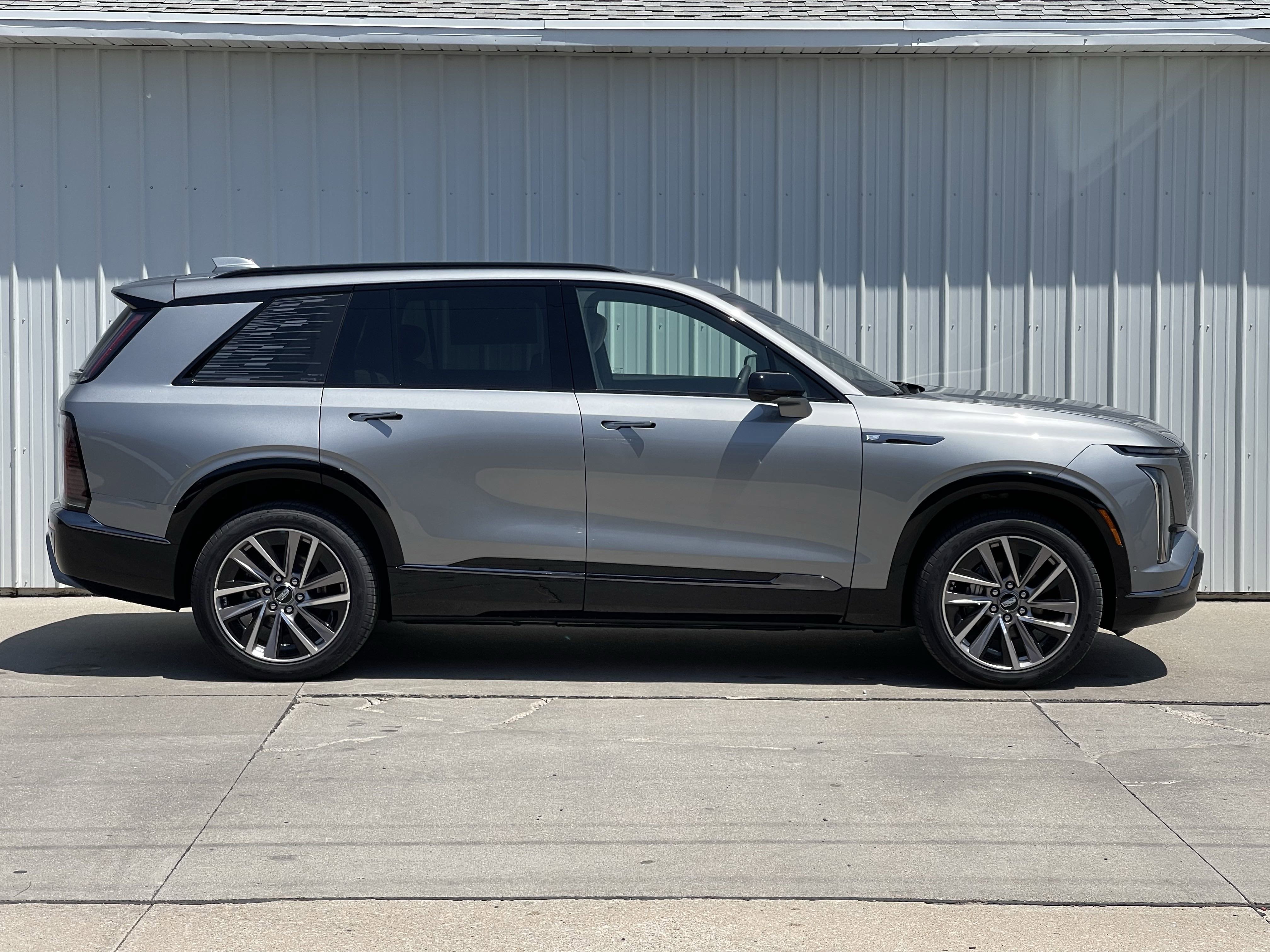 New 2026 Cadillac Vistiq Sport image 14