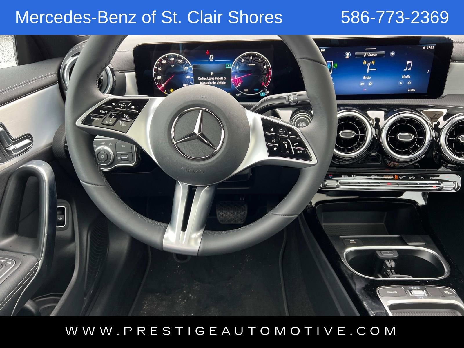 Used 2025 Mercedes-Benz CLA 250 4MATIC image 15