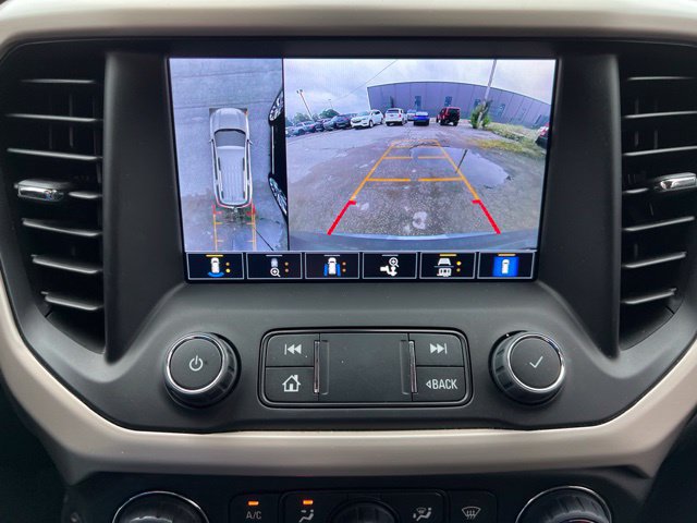 Used 2023 GMC Acadia Denali w/ Denali Ultimate Package AWD/4WD image 19