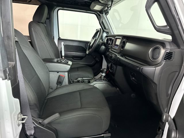 Used 2022 Jeep Wrangler Willys AWD/4WD image 27