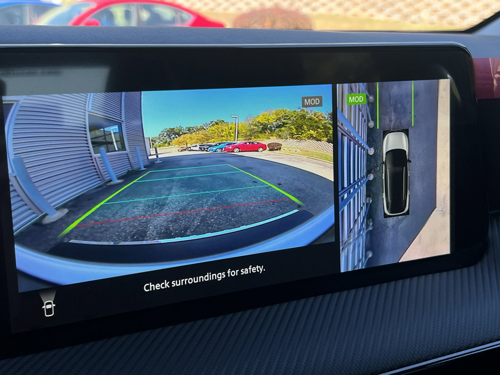 New 2026 Nissan Kicks SR w/ Cold Weather Package image 30