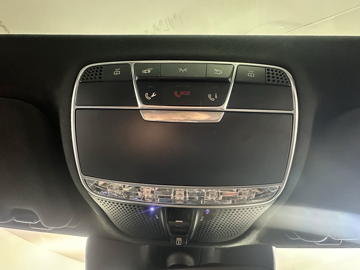 Used 2014 Mercedes-Benz S 63 AMG 4MATIC Sedan image 46