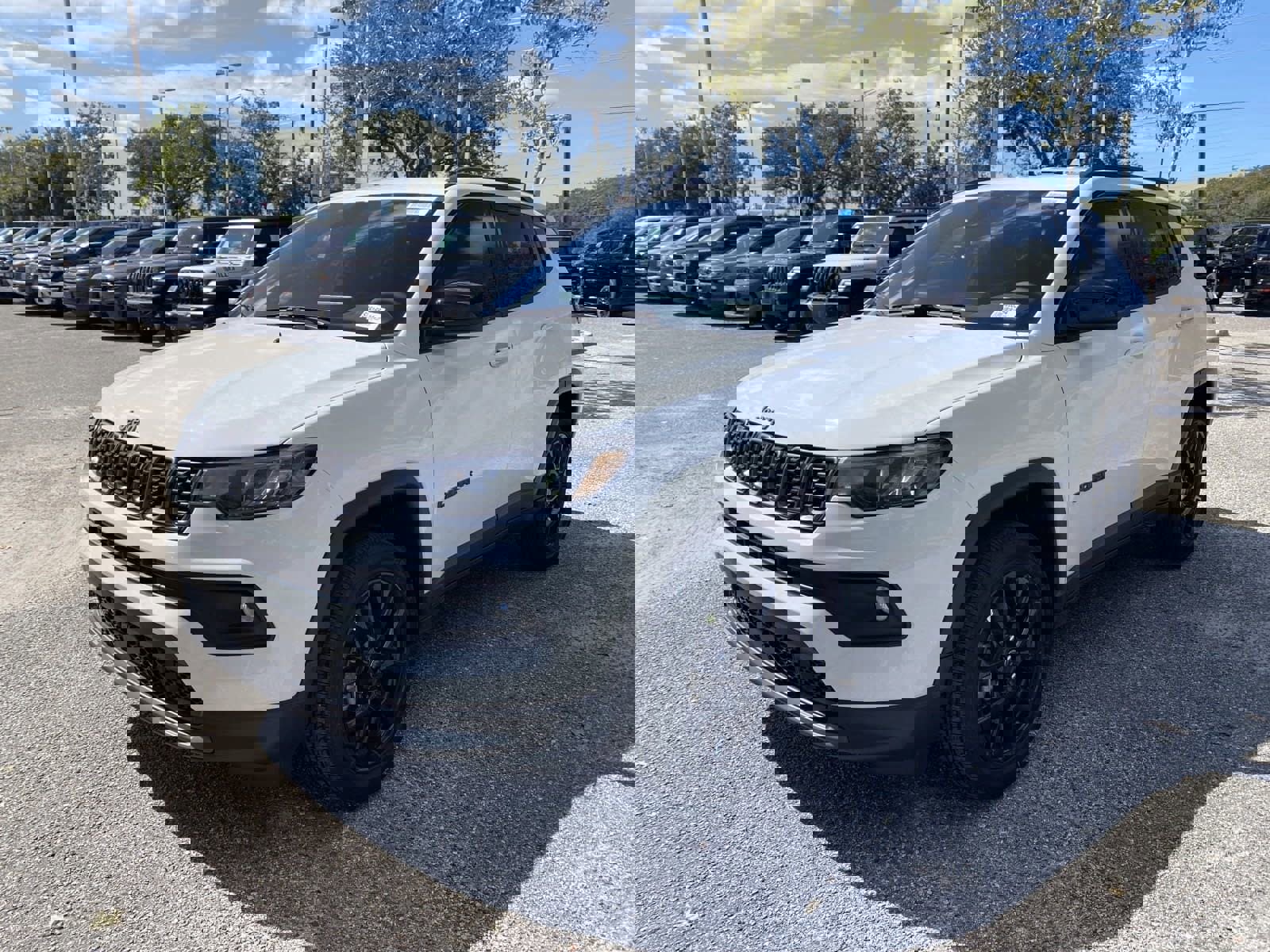 New 2025 Jeep Compass Latitude w/ Altitude Special Edition image 9