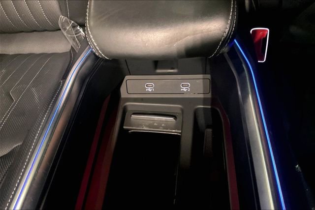 Used 2024 Audi Q8 e-tron Prestige w/ Prestige Package image 33