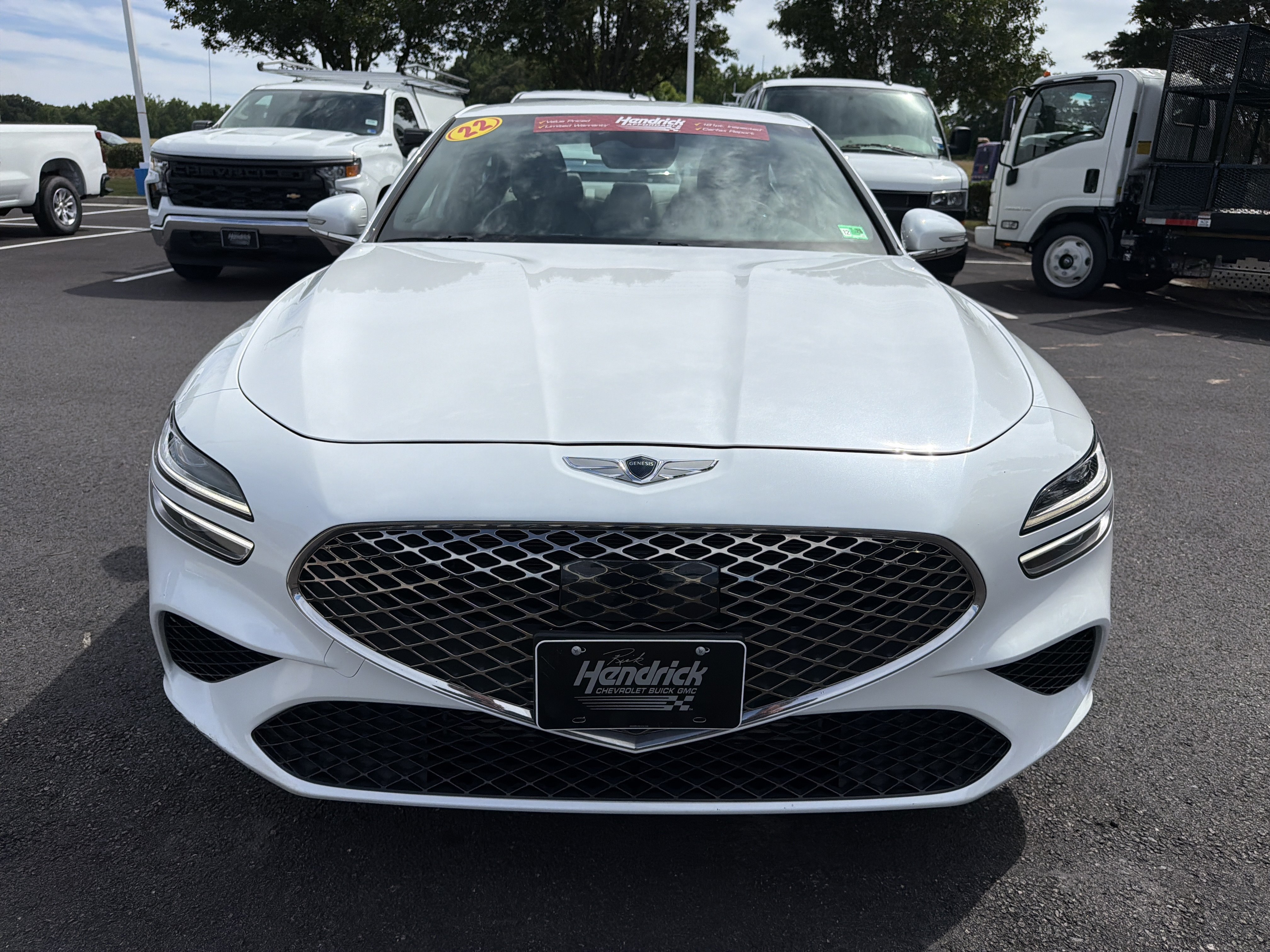 Used 2022 Genesis G70 2.0T AWD/4WD image 3