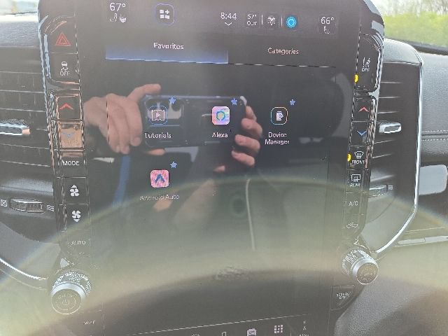 Used 2025 RAM 1500 Laramie AWD/4WD image 14