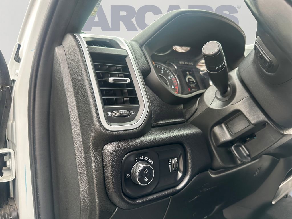 Used 2024 RAM 3500 Big Horn image 13