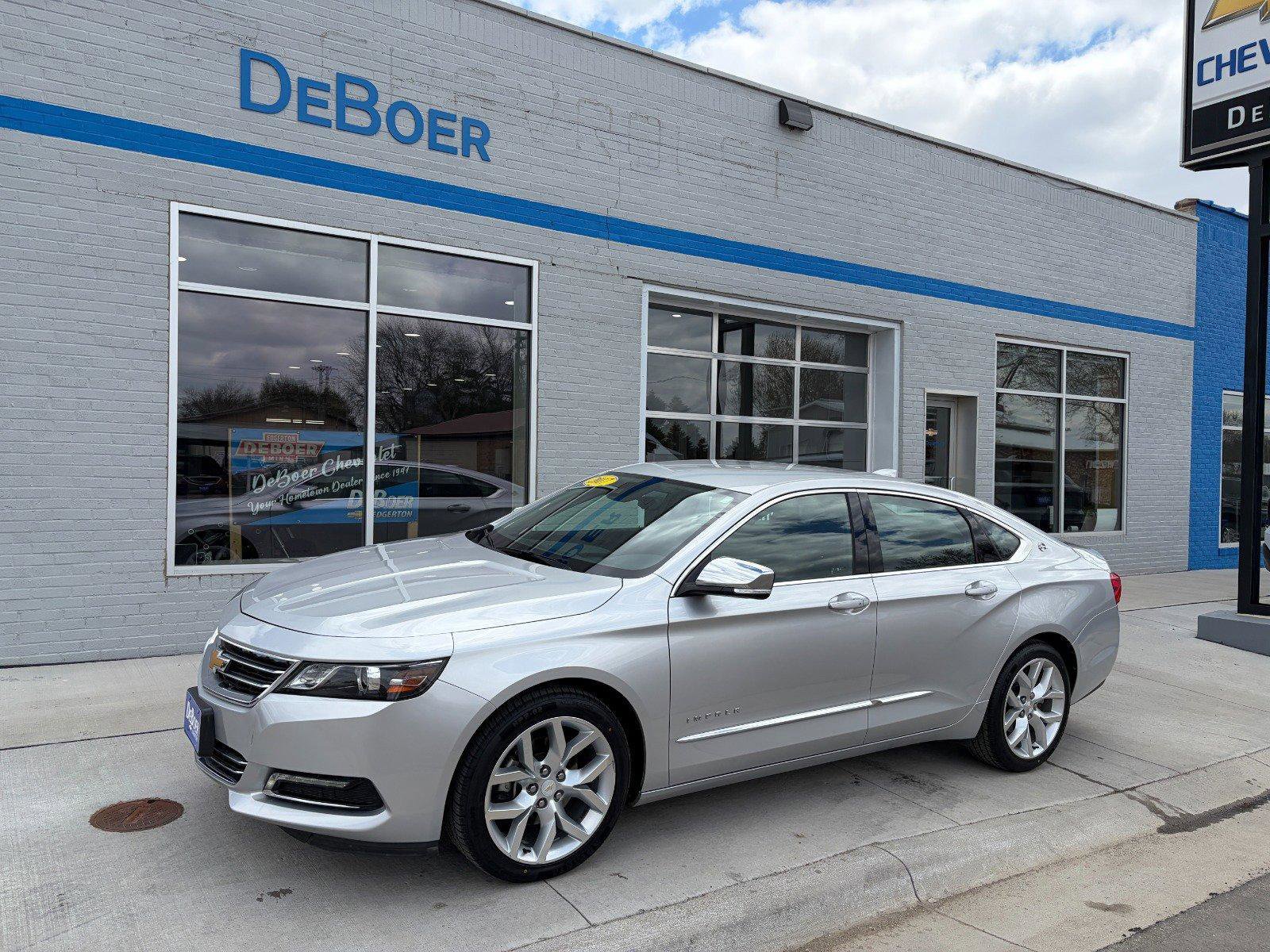 Used 2017 Chevrolet Impala Premier FWD image 1