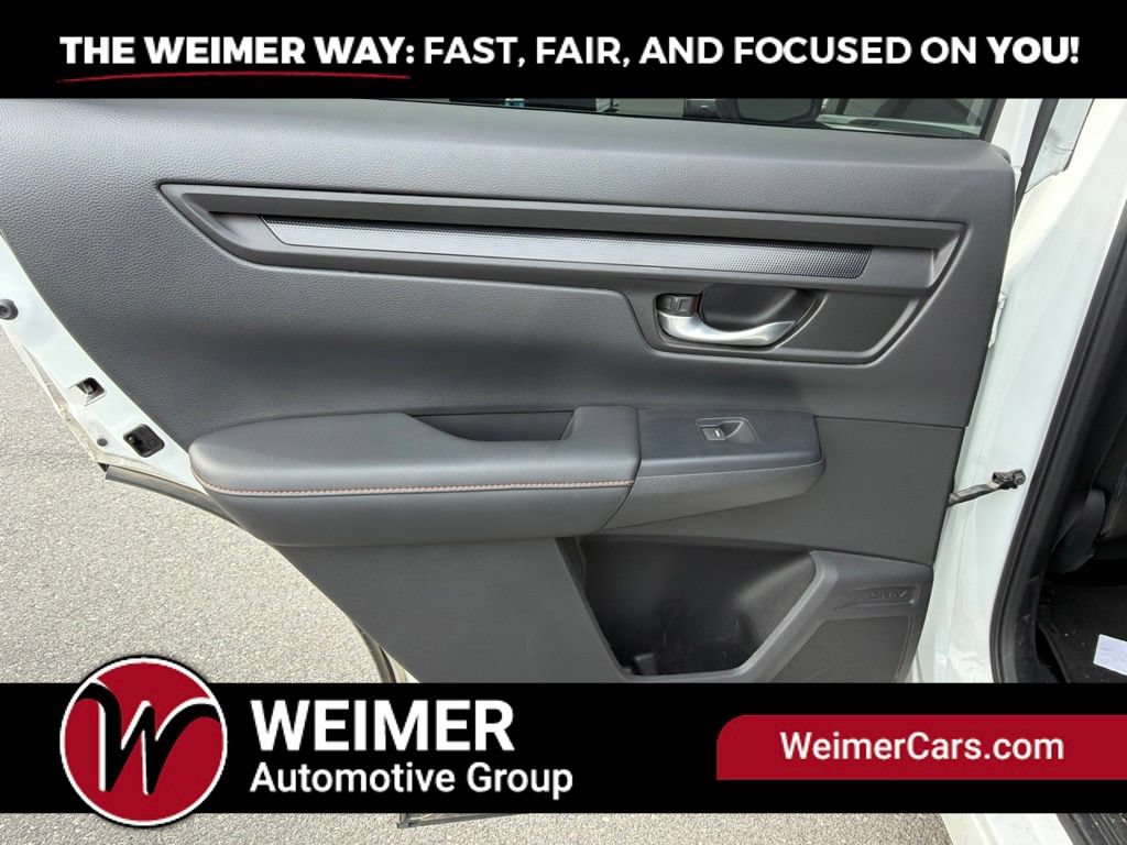 Used 2023 Honda CR-V Sport image 11