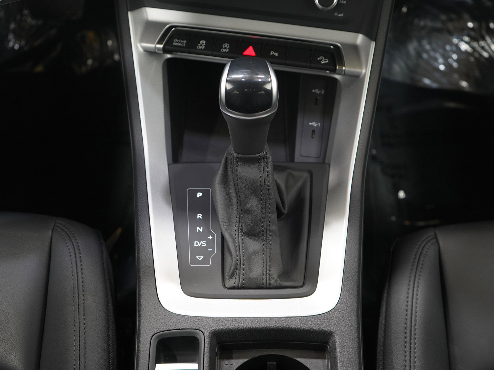 Used 2025 Audi Q3 2.0T Premium image 18