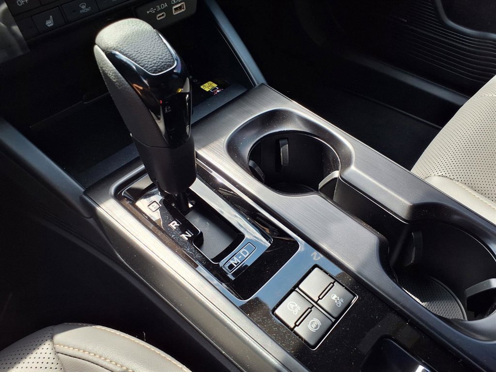 New 2026 Subaru Outback Limited AWD/4WD image 18