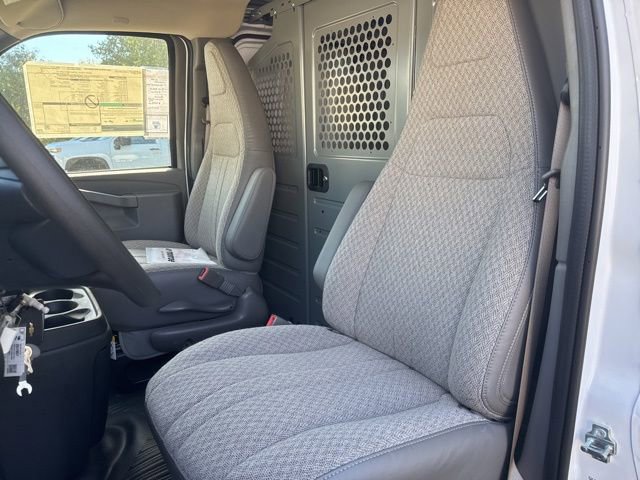New 2025 Chevrolet Express 2500 w/ Driver Convenience Package image 11