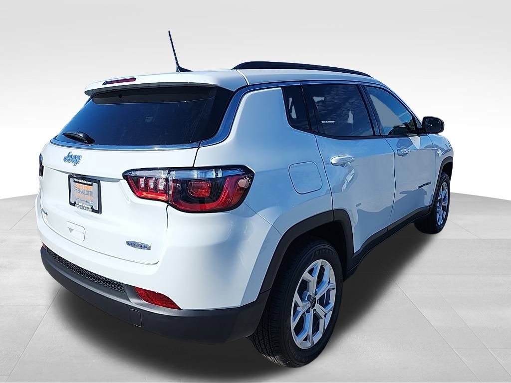 New 2026 Jeep Compass Latitude image 18
