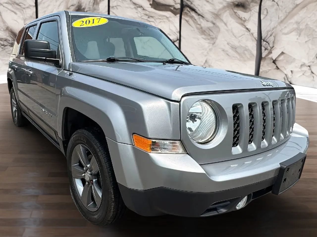 Used 2017 Jeep Patriot Sport w/ Power Value Group AWD/4WD image 9